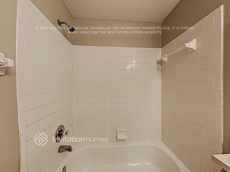 Building Photo - 7506 Briarbay Loop