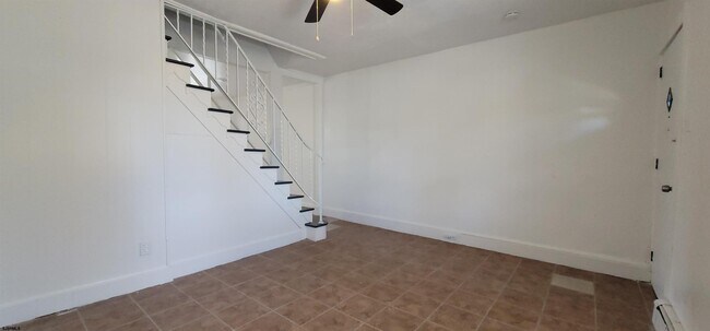 Building Photo - 435 N Tennessee Ave