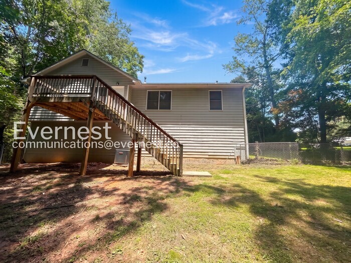 Building Photo - 313 Silverthorne Cir