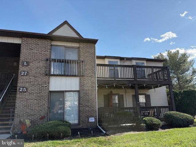 Building Photo - 27 Pickwick Pl