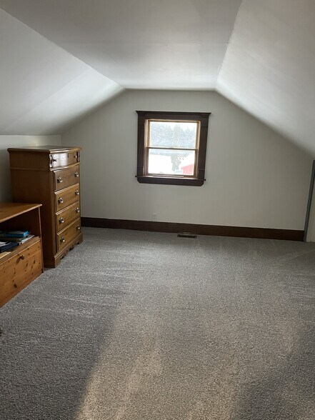 Building Photo - 71201 Coon Creek Rd