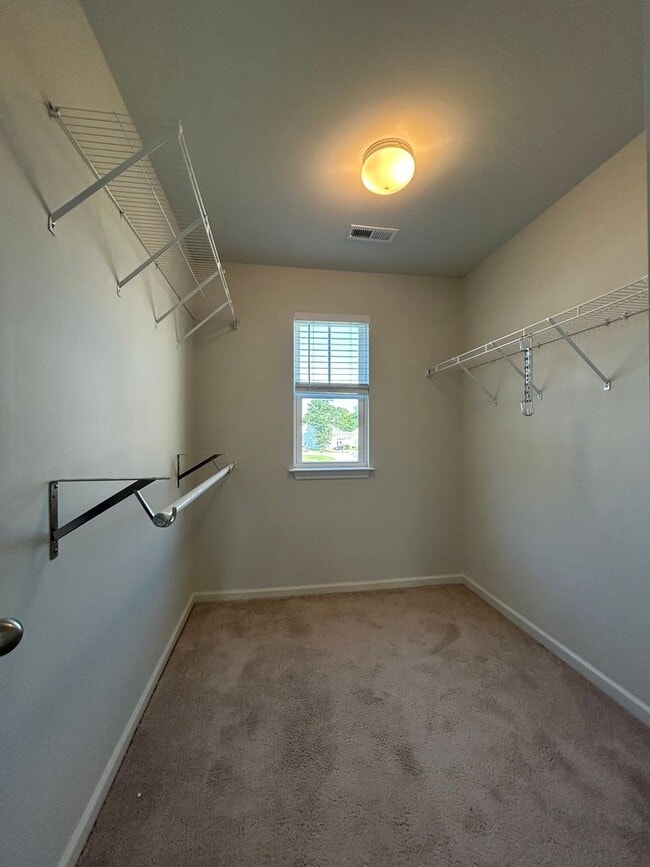Building Photo - 751 Stradleigh Ct