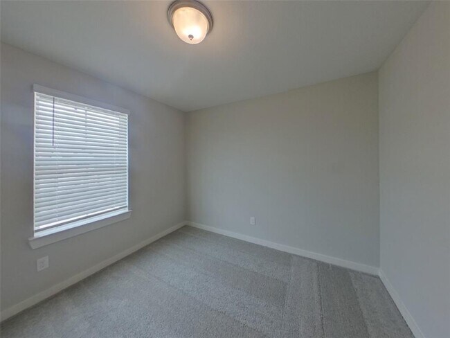 Building Photo - 22822 Terrazzo Dr