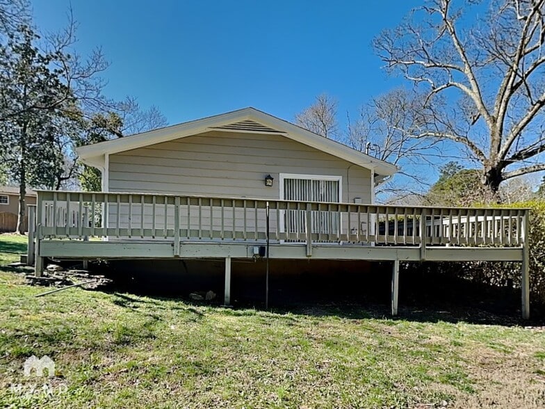 Building Photo - 3792 Finger Creek SW