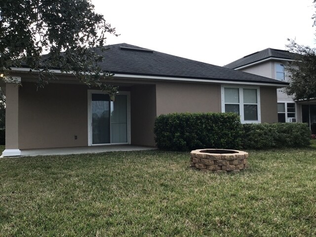 Building Photo - 305 Pine Arbor Cir