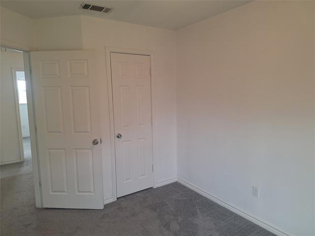 Building Photo - 2621 Lee Ave