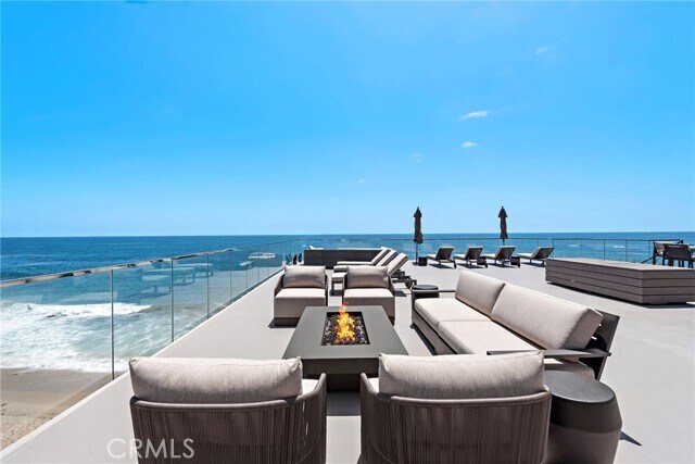 Building Photo - 1585 S Coast Hwy