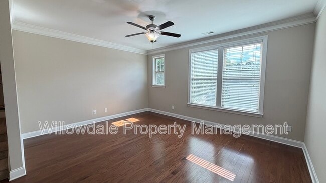 Building Photo - 525 Portstewart Dr