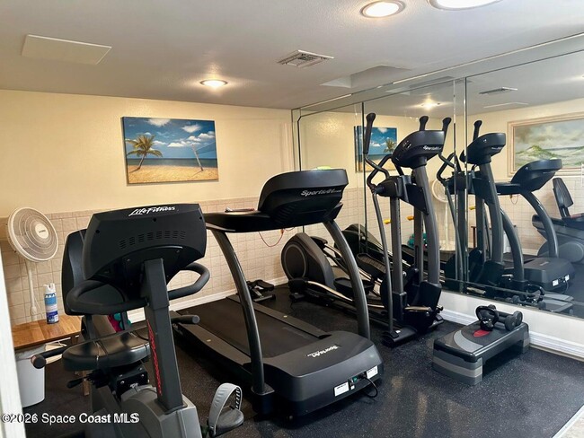 Building Photo - 3170 N Atlantic Ave