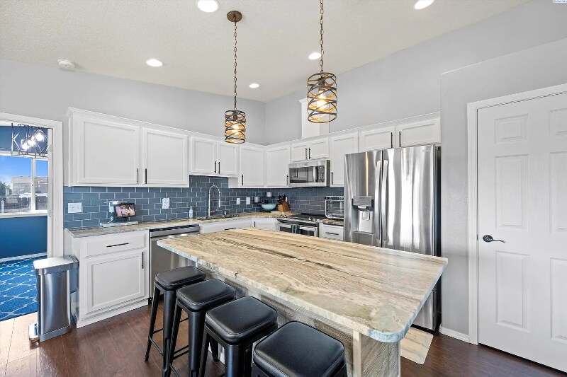 Building Photo - 5508 Jefferson Dr