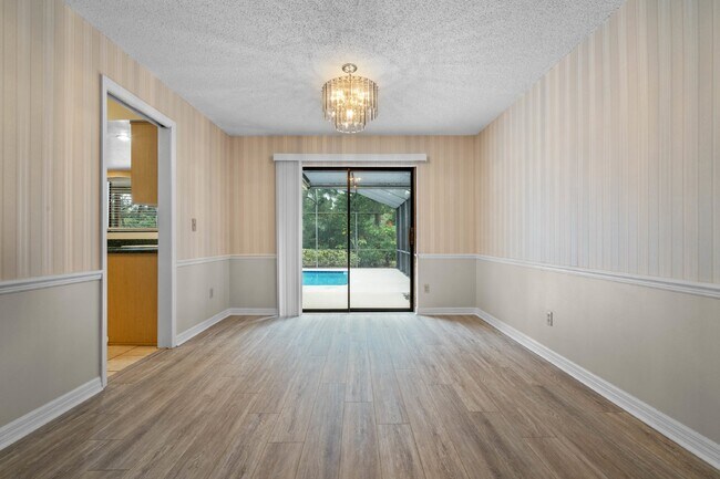 Building Photo - Charming 4-Bedroom Home with Pool on Large Lot in Longwood!