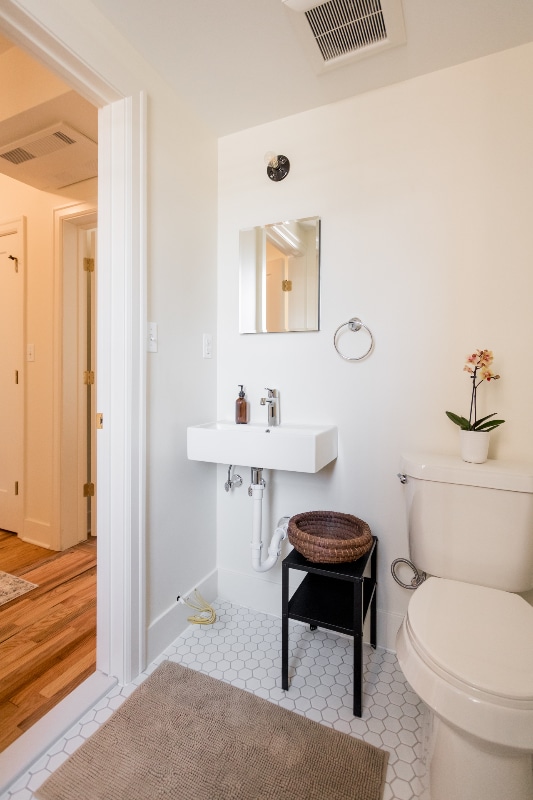 Building Photo - 6465 Sterling St