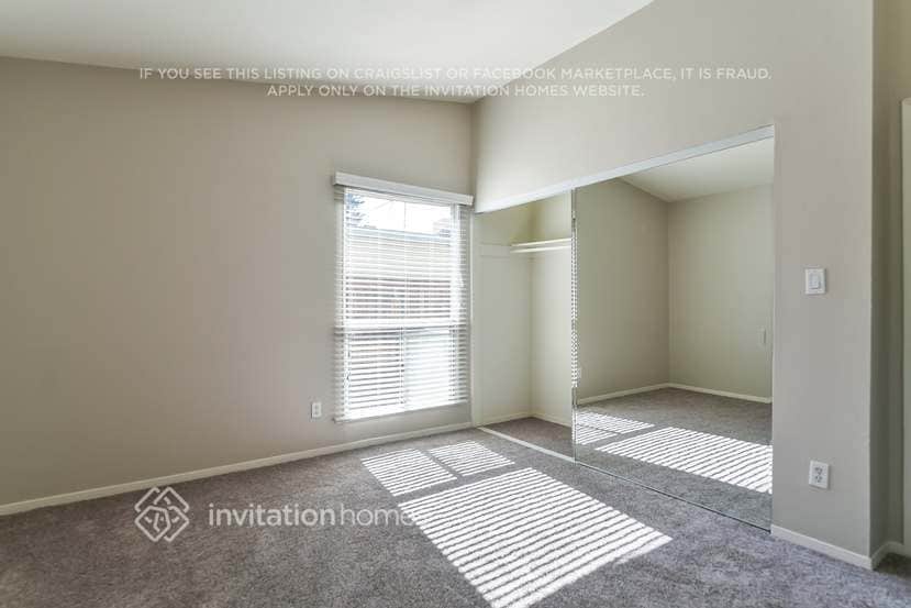 Building Photo - 22937 Leadwell St