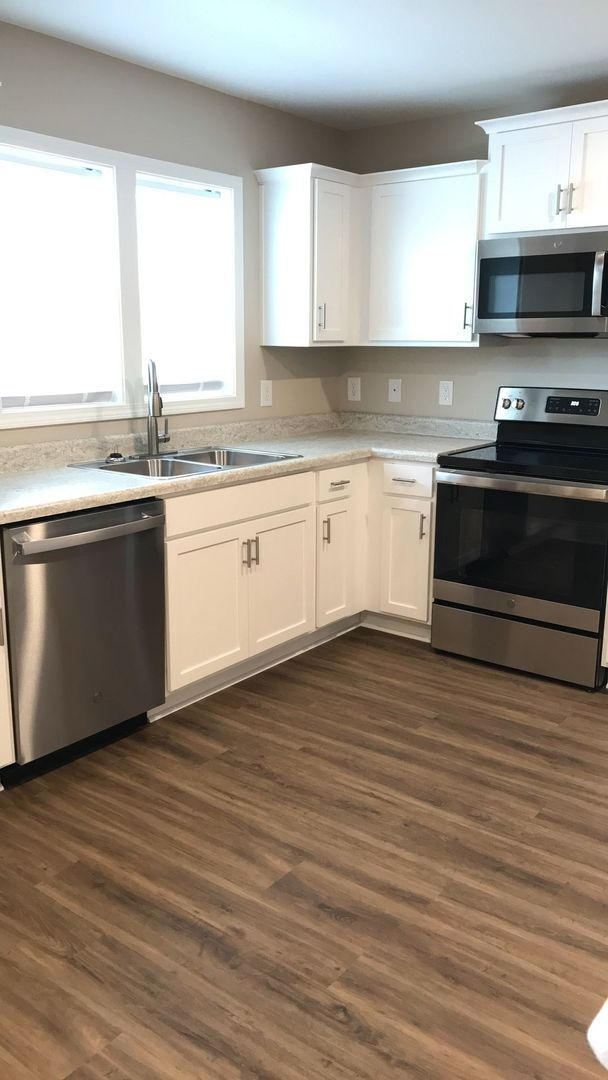 Building Photo - 124 Smallwood Rd