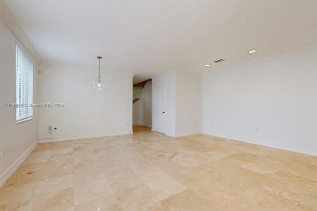 Building Photo - 3180 New York St