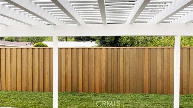 Building Photo - 6221 Glide Ave