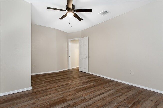 Building Photo - 111 S Henderson Ave