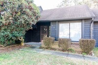 Building Photo - MOVE-IN READY