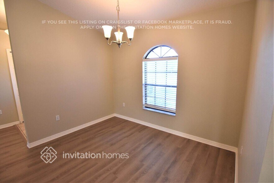 Building Photo - 2215 Deata Ct