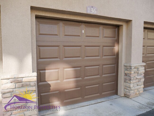 Building Photo - Cozy 1 Bed 1 Bath 786 Sq. Ft. Sundance Condo in Fair Oaks