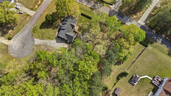 Building Photo - 50 Dino Ct