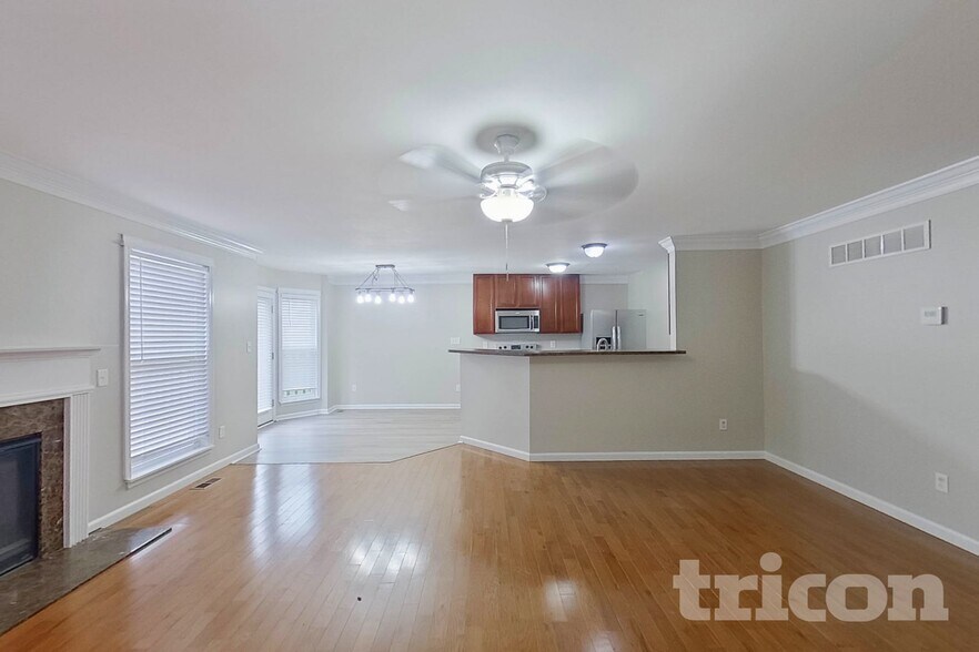 Building Photo - 322 Burning Brook Dr