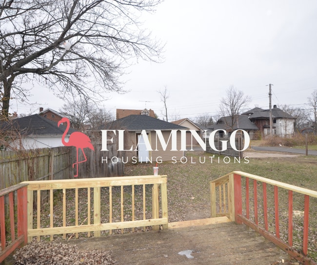 Building Photo - 1021 Cumberland Ave