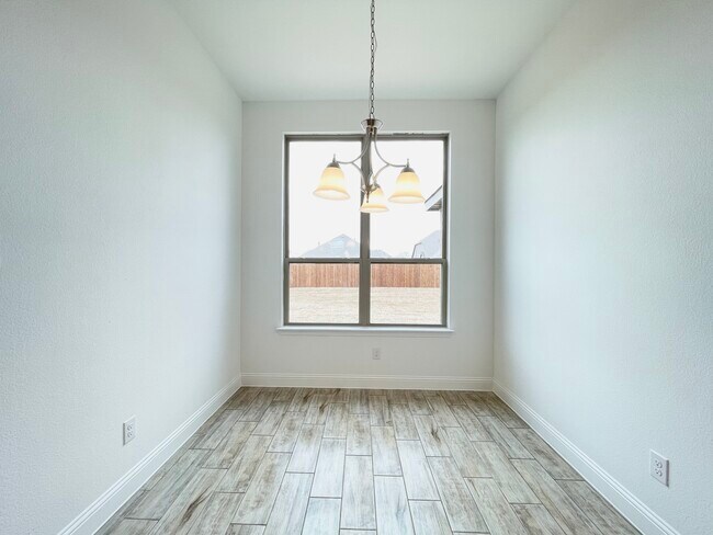 Building Photo - 2914 Bobcat Dr