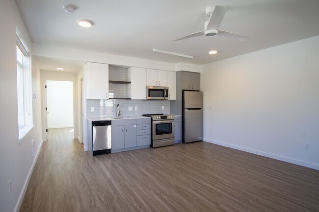 Building Photo - APP FEE SPECIAL: Spacious 1-Bedroom w/Condo-Grade Finishes + Balcony!