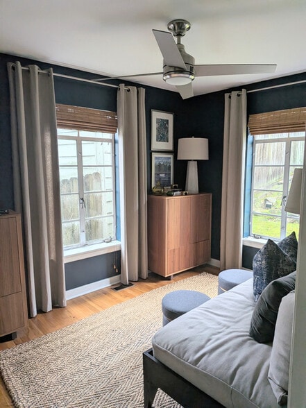 Building Photo - 4409 N Lookout Rd