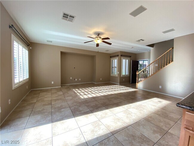 Building Photo - 2613 Le Pontet Terrace