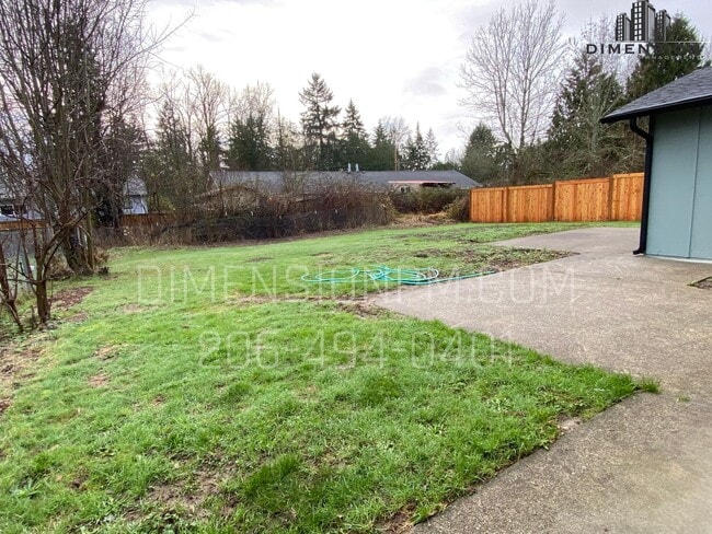 Building Photo - 101st Duplex