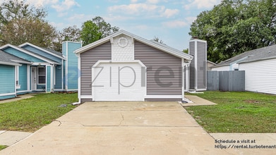 Building Photo - 5412 Lewiston St