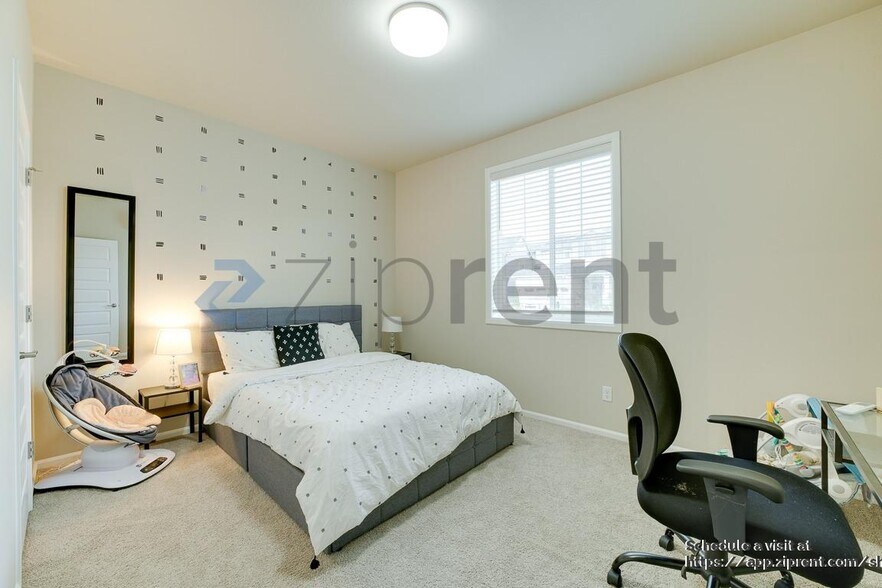 Building Photo - 19033 129th St E