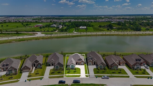 Building Photo - 2135 Tioga Vw Dr