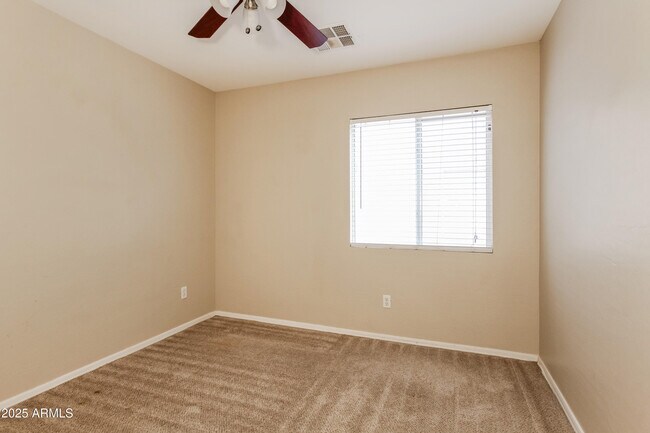 Building Photo - 22542 W Cocopah St