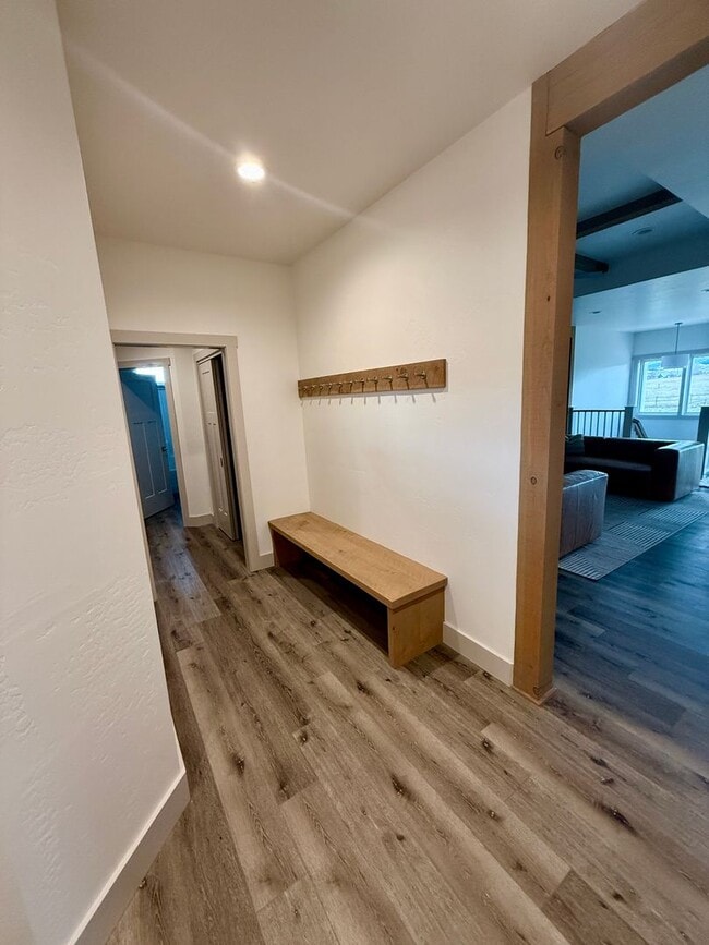 Building Photo - Stunning 4 Bed 3 Bath Single Family Home With Garage located Towards Canyon Ferry!