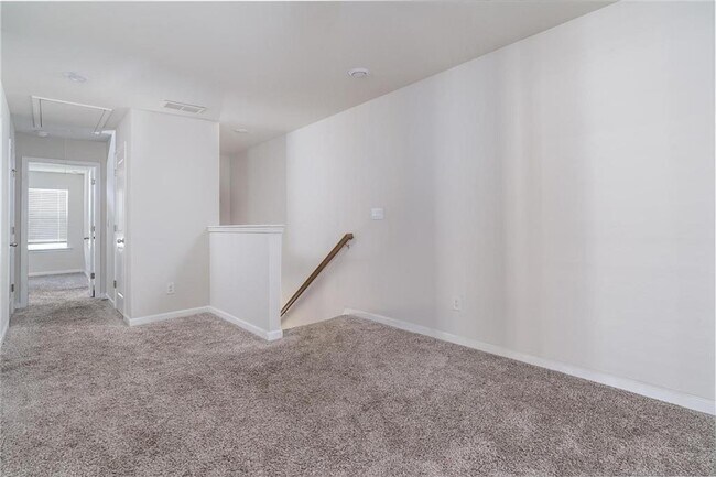 Building Photo - 1472 Villageside Ct