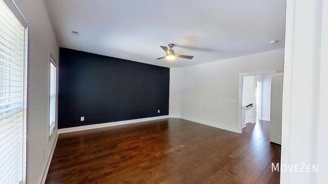 Building Photo - 3434 Craig Ave