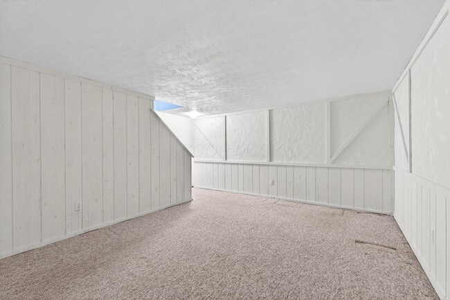Building Photo - 6462 Brookedge Ct
