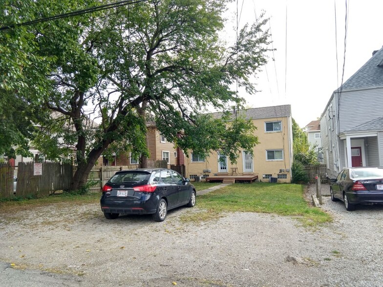 Building Photo - 432 E 16th Ave