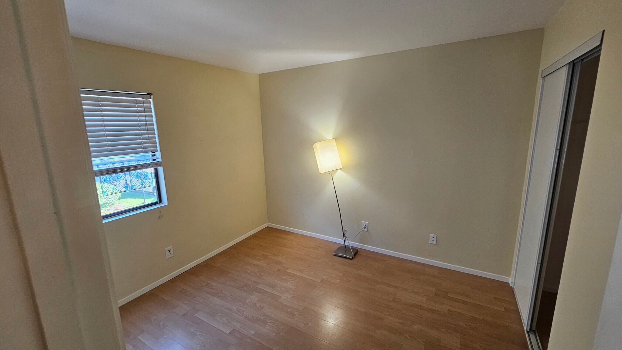 Building Photo - 18149 Sundowner Way