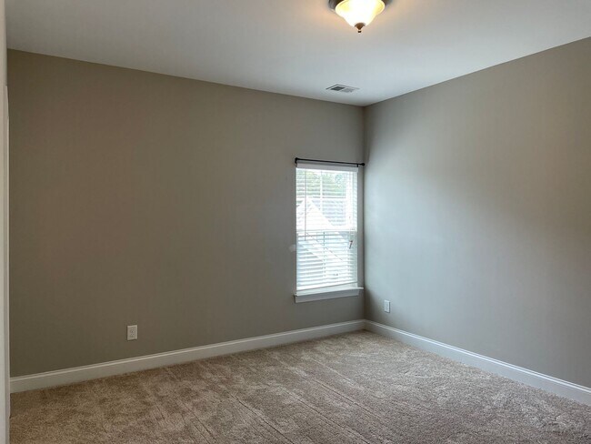 Building Photo - 2510 Gallery Drive