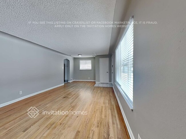 Building Photo - 1410 S Depew St