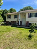 Building Photo - 3301 Larry Dr