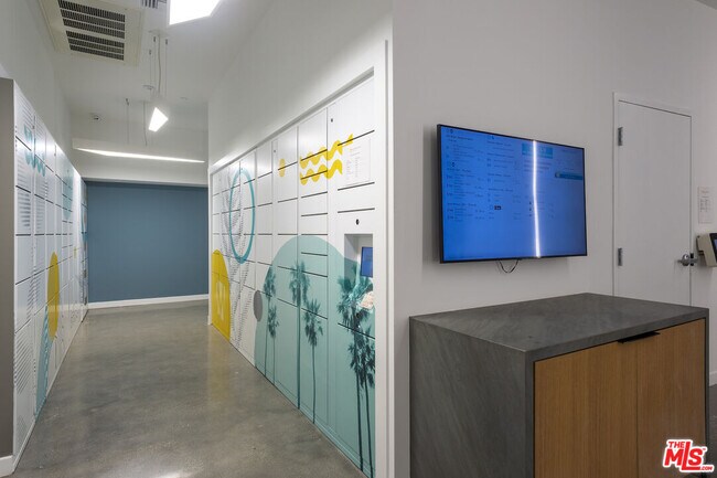 Building Photo - 2929 Pennsylvania Ave