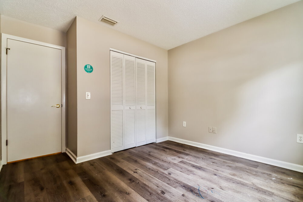 Building Photo - 8047 Hathaway Dr