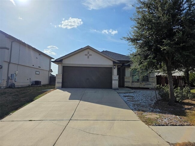 Building Photo - 19024 Kimberlite Dr