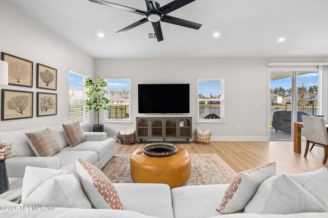 Building Photo - 181 Buffalo Ct