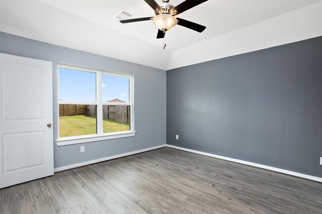 Building Photo - 2716 Bernadino Dr